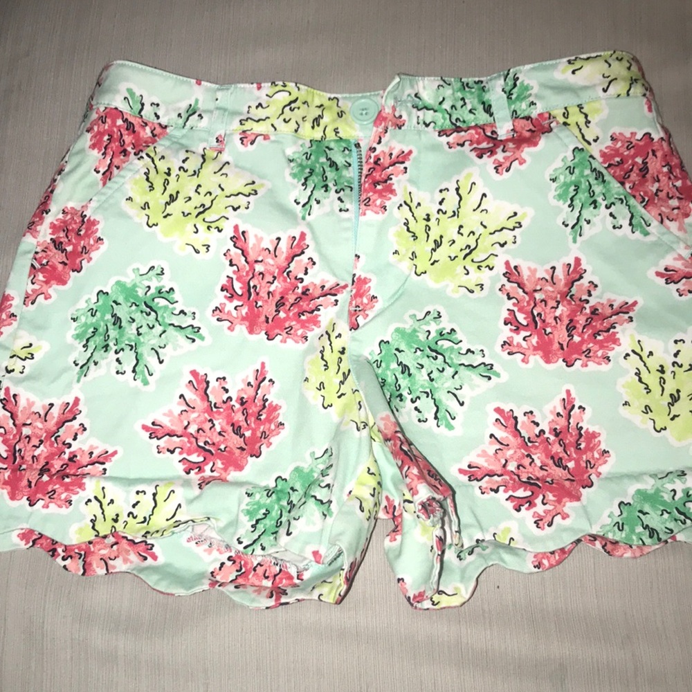 Crown and Ivy Junior shorts